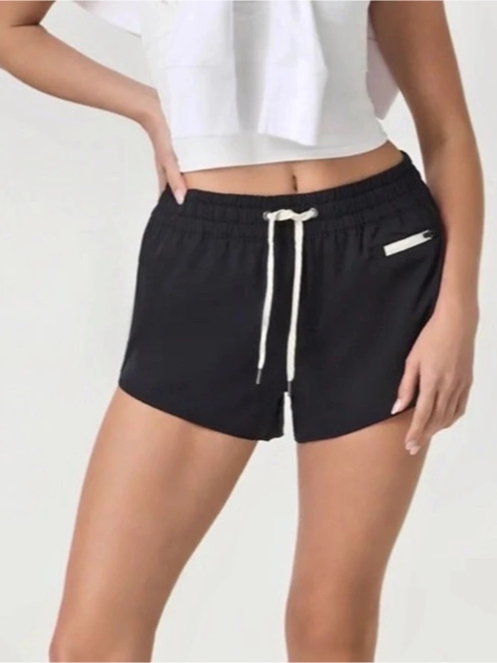 Vuori “Clementine”
2.0 Short 4” in Black